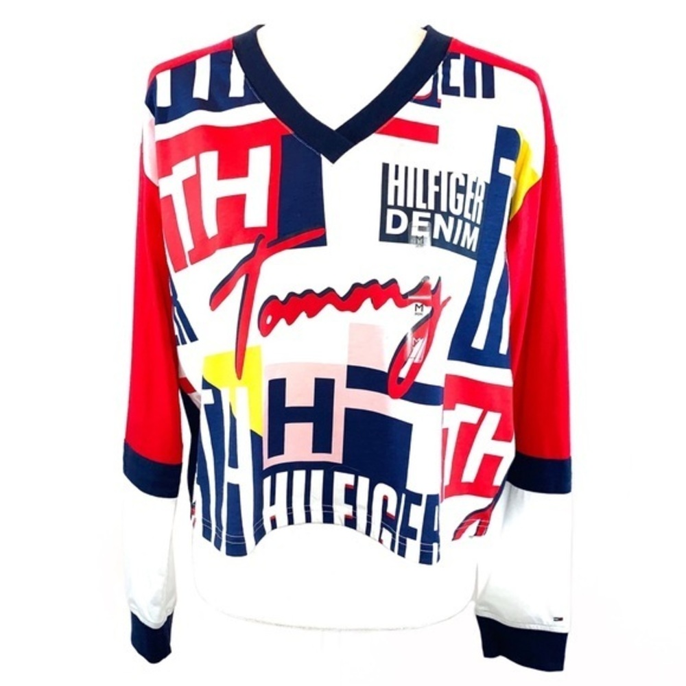 ⏰Tommy Hilfiger M blue v neck long sleeve crop tee